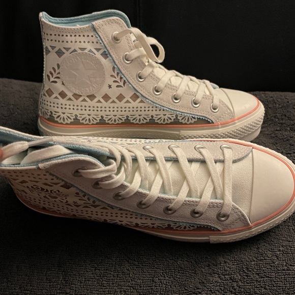 Converse Chuck Taylor Lift Day Of The Dead Shoe A12439C Women Size 7 NWOB - Picture 2 of 15